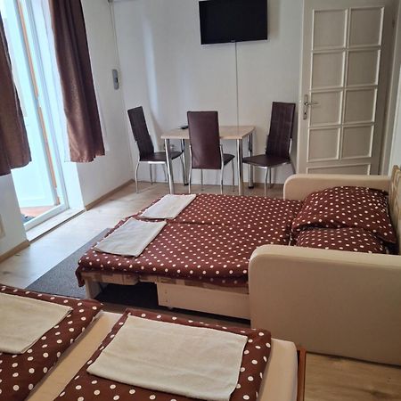 Birta Apartman Hajdúszoboszló Extérieur photo